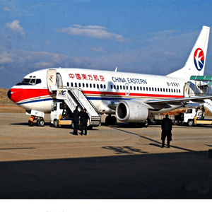 长沙机场货运航空快运业稳步发展的原因是什么？
